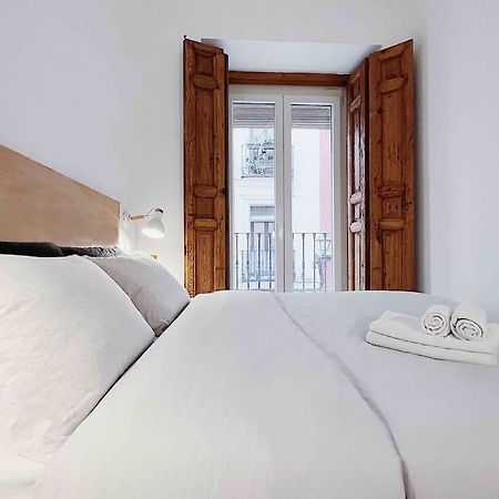 Apartamento Privado De Diseno En Pleno Centro - Atocha Apartman Madrid Kültér fotó