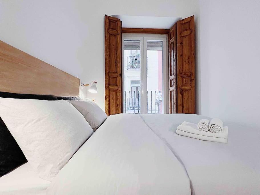 Apartamento Privado De Diseno En Pleno Centro - Atocha Apartman Madrid Kültér fotó